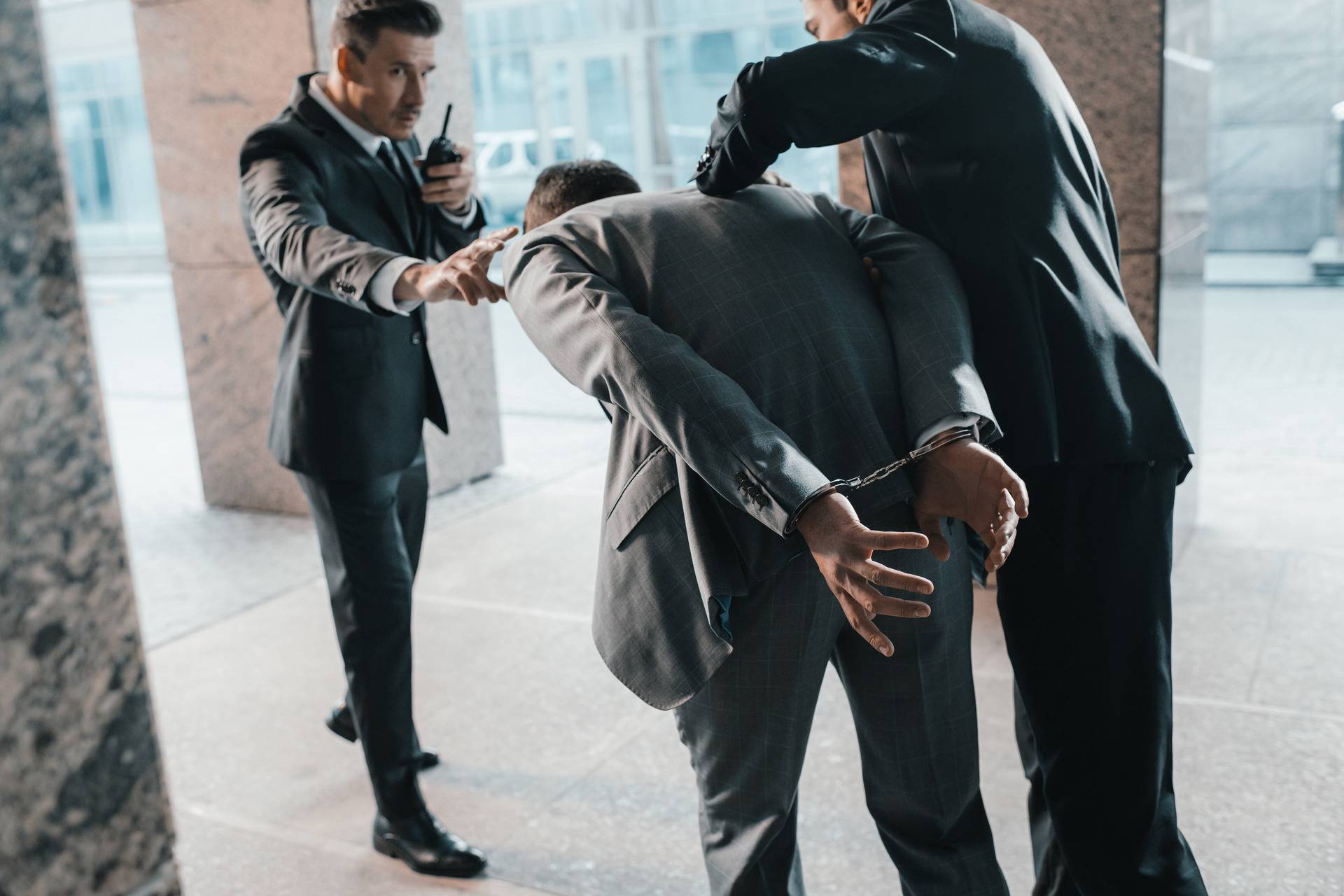 Extradition Holds in Texas | How Detainers Work While In Custody